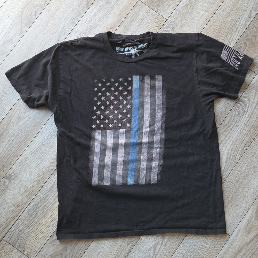 Grunt Style Black Tee with Blue Line Flag Large